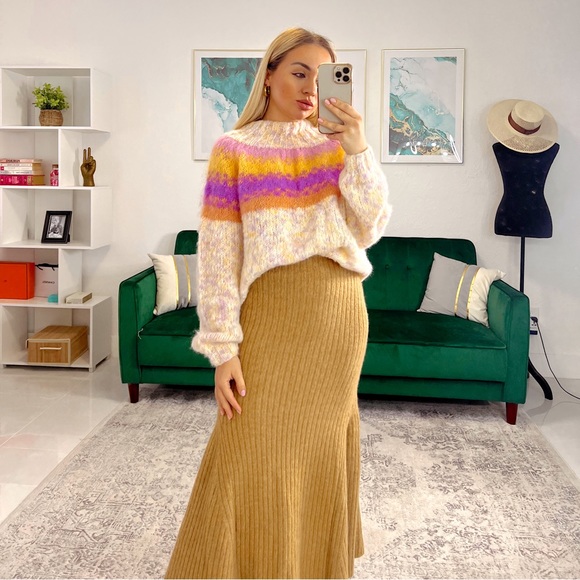 Rose Carmine Doudou Kid Mohair Open Front Sweater - Neutrals Knitwear - Picture 5 of 17